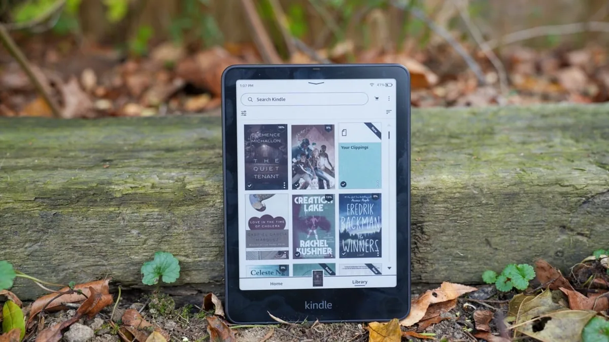 Kindle Colorsoft vs. Kobo Libra Colour