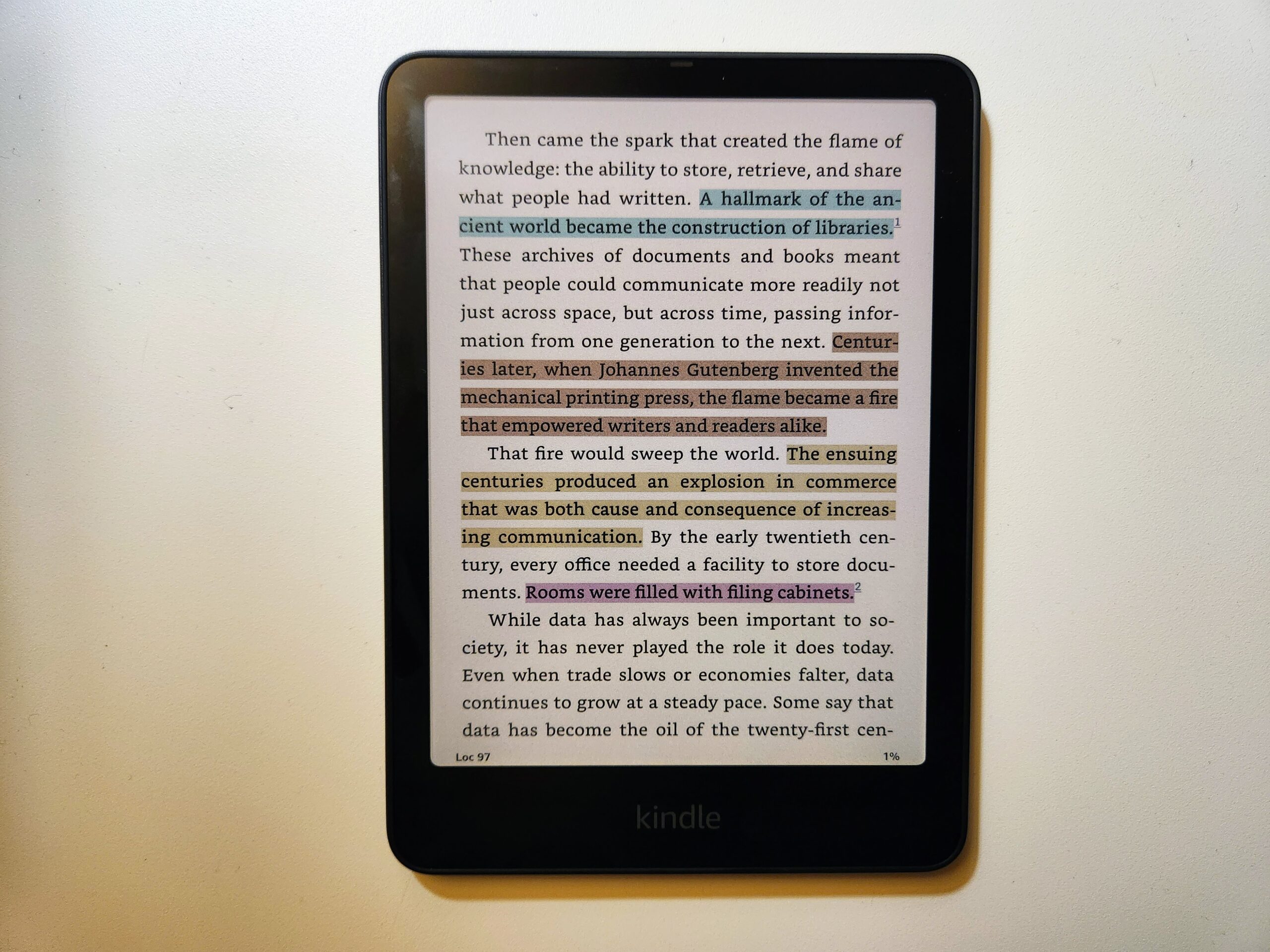 Kindle Colorsoft vs. Kobo Libra Colour